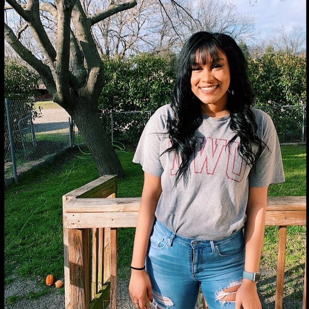 Meet your Posher, Kiana